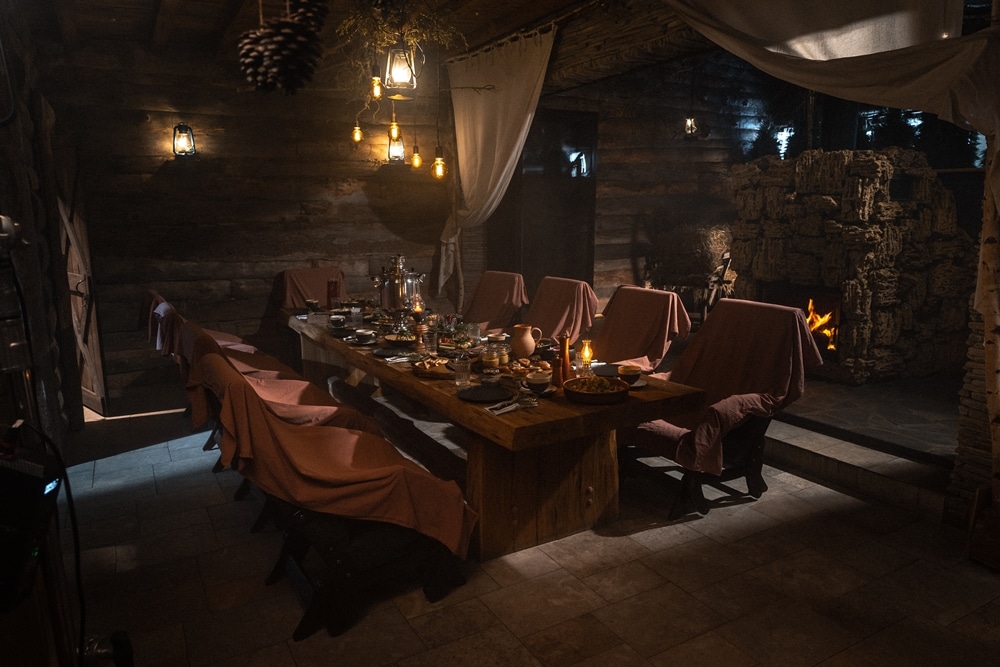 Taiga hut слайд 1