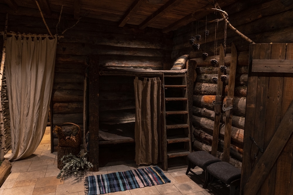 Taiga hut слайд 16